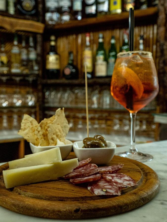 Albergo Ristorante Locanda Rosella Giba エクステリア 写真