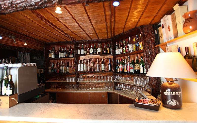 Albergo Ristorante Locanda Rosella Giba エクステリア 写真